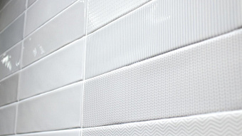 Настенная плитка WOW Gradient 109165 Decor White Gloss 7,5х30см 0,444кв.м. глянцевая