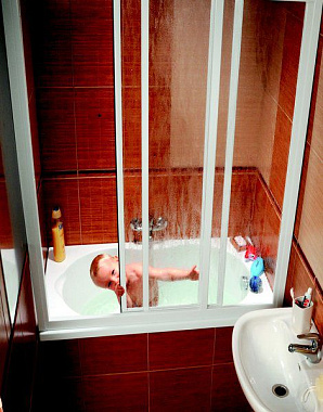 Стеклянная шторка на ванну RAVAK AVDP3 40VS0U02ZG 137х160см